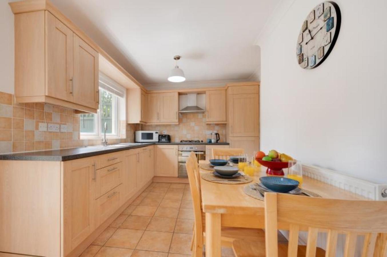 3 Bed Holiday Home In Llandeilo With Log Burner Buitenkant foto